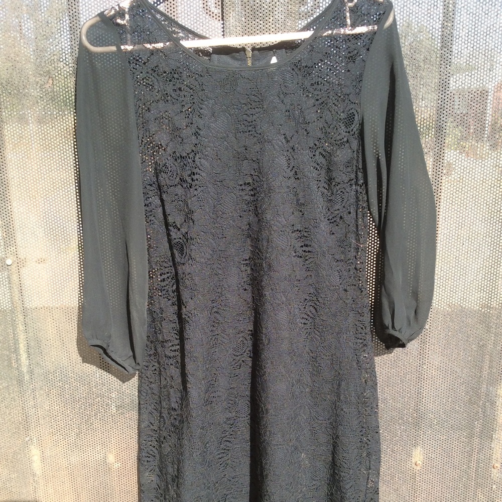 Black lace dress